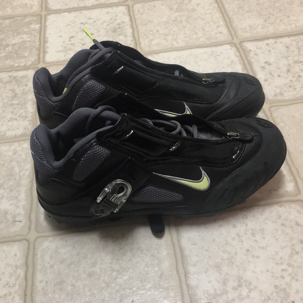 Nike javelin shoes